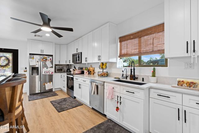 6835 E PEAK VIEW Road, Scottsdale, AZ 85266