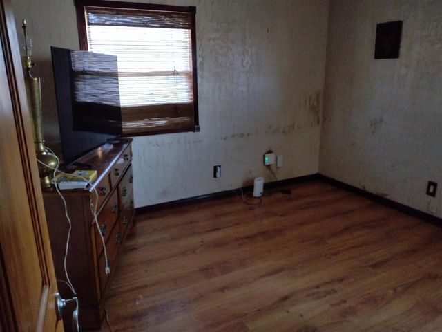 3832 NW Dearborn Ave, Lawton, OK 73505