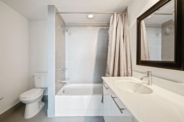 92 SW 3rd Street 1807, Miami, FL 33130