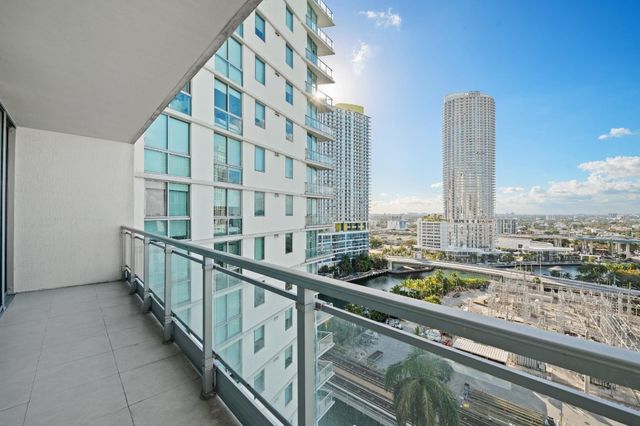 92 SW 3rd Street 1807, Miami, FL 33130