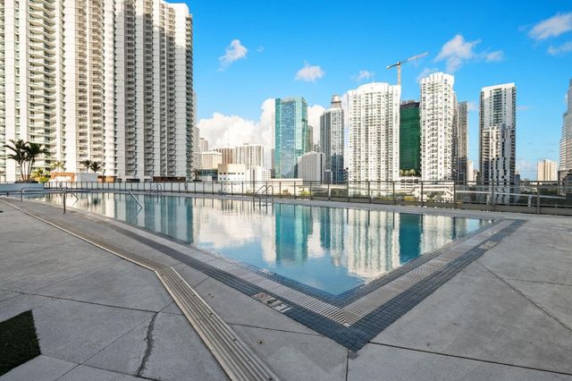 92 SW 3rd Street 1807, Miami, FL 33130