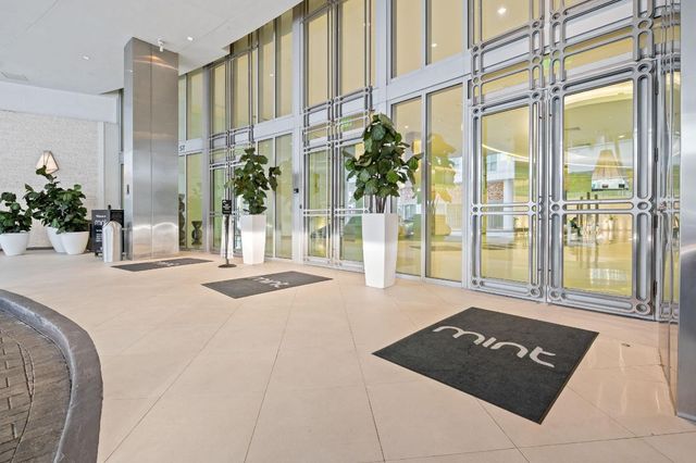 92 SW 3rd Street 1807, Miami, FL 33130