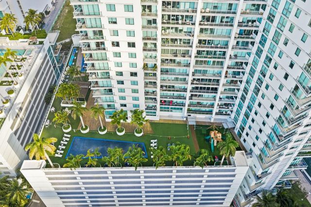 92 SW 3rd Street 1807, Miami, FL 33130