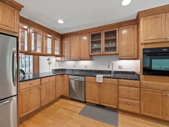 4 Quail Run 4, Acton, MA 01720