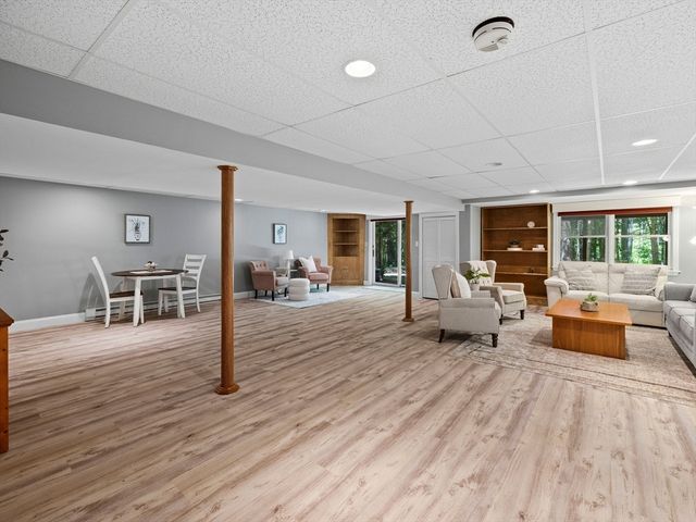 4 Quail Run 4, Acton, MA 01720