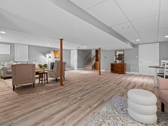 4 Quail Run 4, Acton, MA 01720