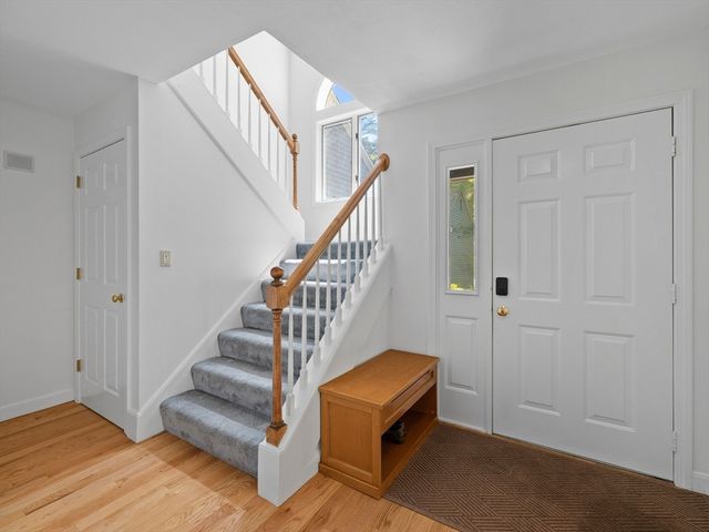 4 Quail Run 4, Acton, MA 01720