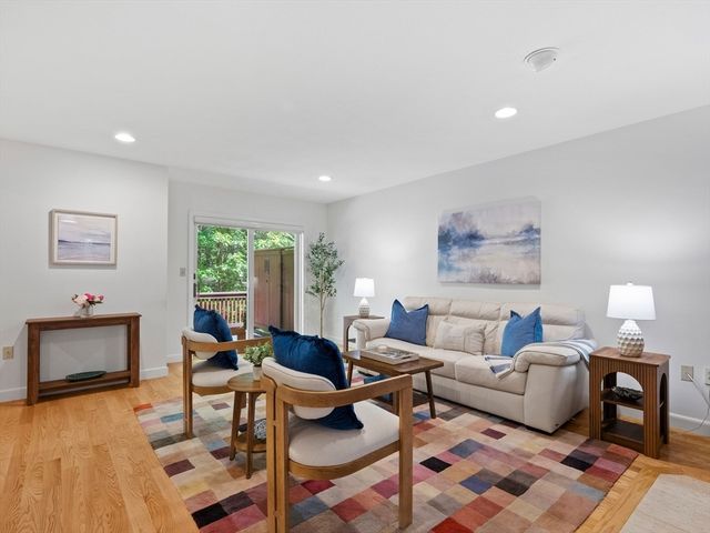 4 Quail Run 4, Acton, MA 01720