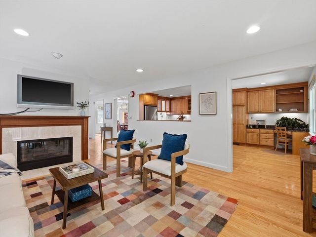 4 Quail Run 4, Acton, MA 01720