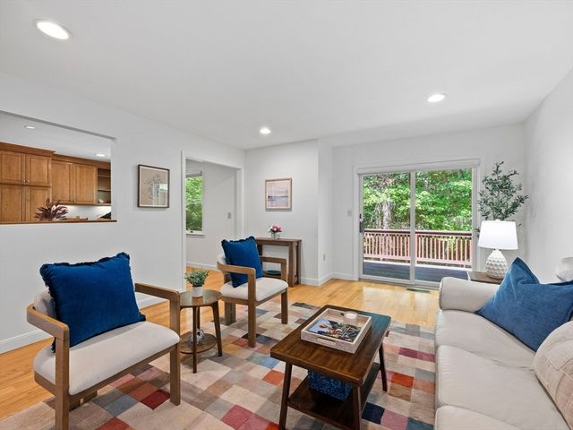 4 Quail Run 4, Acton, MA 01720