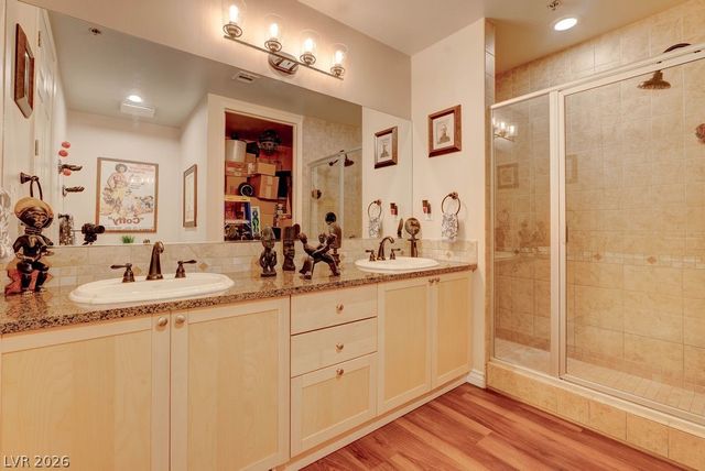 2455 West Serene Avenue 715, Las Vegas, NV 89123