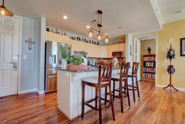 2455 West Serene Avenue 715, Las Vegas, NV 89123