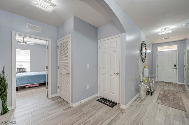 10313 Silver Pond LN, Lehigh Acres, FL 33936