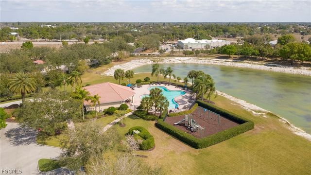 10313 Silver Pond LN, Lehigh Acres, FL 33936