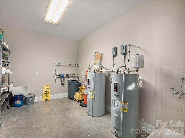 355 Johnson Drive, Canton, NC 28716