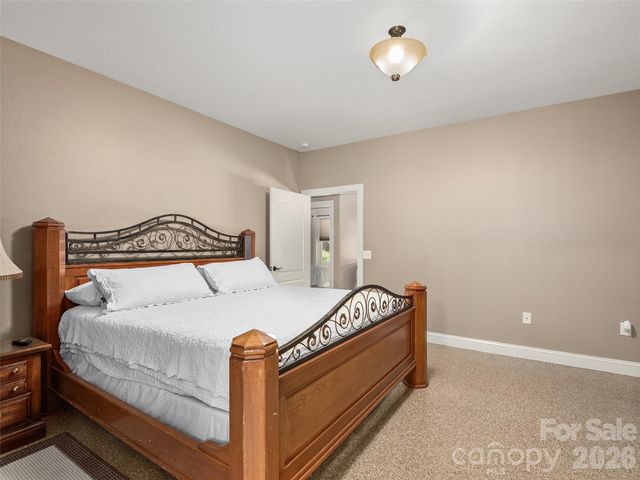 355 Johnson Drive, Canton, NC 28716