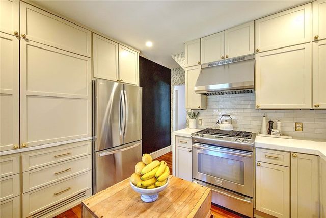 139 Sheffield Avenue, Pawtucket, RI 02860