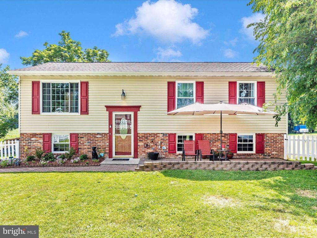 867 FANNIE DORSEY RD, Sykesville, MD 21784