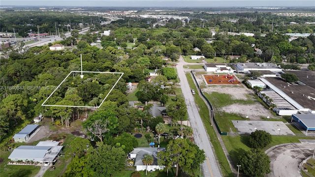 1 Tennessee Avenue, Fort Pierce, FL 34947