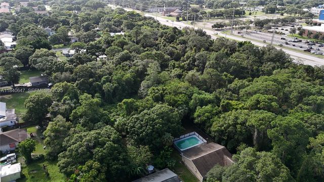 1 Tennessee Avenue, Fort Pierce, FL 34947