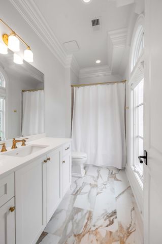 100 Lafontaine Court, Nicholasville, KY 40356