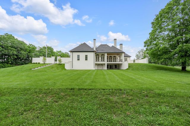 100 Lafontaine Court, Nicholasville, KY 40356