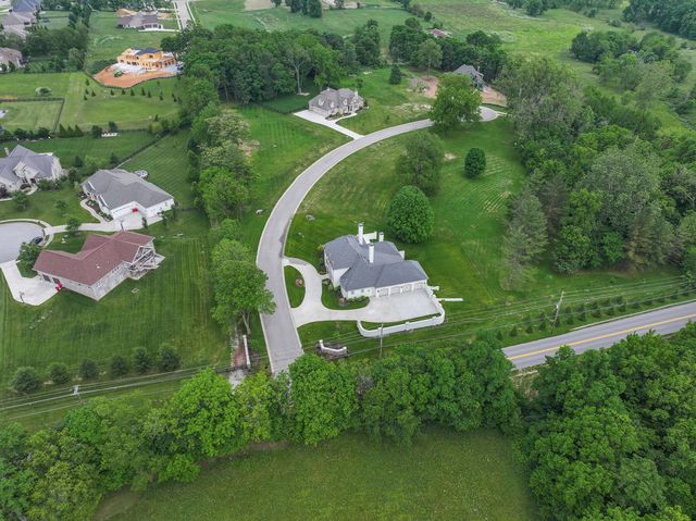 100 Lafontaine Court, Nicholasville, KY 40356