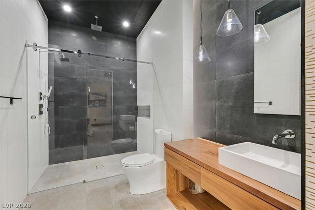 4155 Badura Avenue, Las Vegas, NV 89118