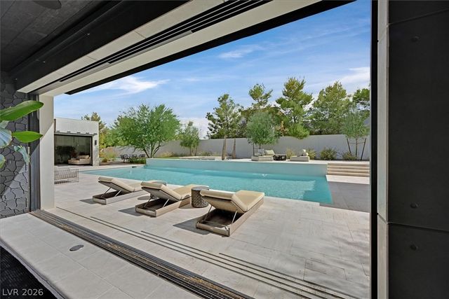 4155 Badura Avenue, Las Vegas, NV 89118