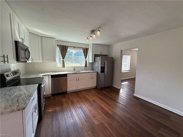 9900 Southwestern BLVD, Suffolk, VA 23437