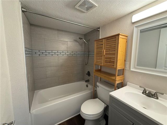 9900 Southwestern BLVD, Suffolk, VA 23437
