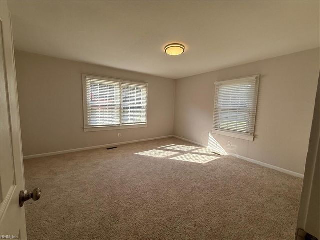 9900 Southwestern BLVD, Suffolk, VA 23437