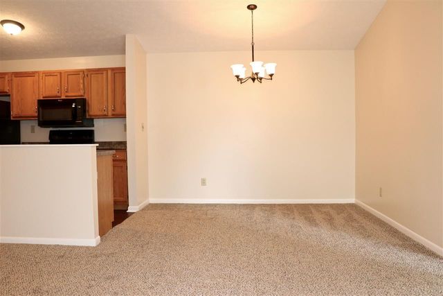 27 Rio Grande Circle, 11, Florence, KY 41042