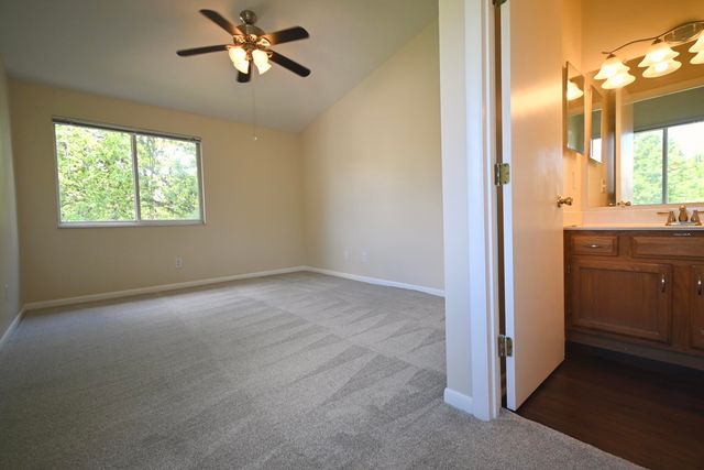 27 Rio Grande Circle, 11, Florence, KY 41042