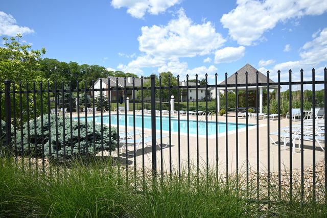 27 Rio Grande Circle, 11, Florence, KY 41042