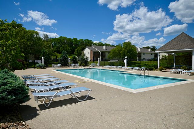 27 Rio Grande Circle, 11, Florence, KY 41042