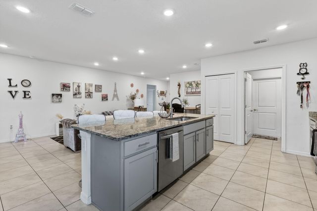 535 SW Butler Avenue, Port St. Lucie, Port St Lucie, FL 34983