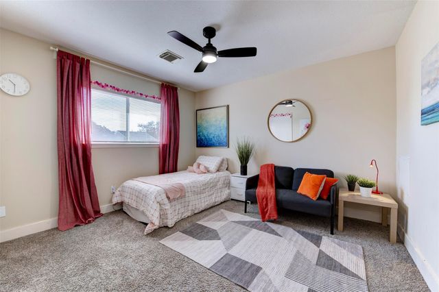 3818 E Traditions Court, Houston, TX 77082