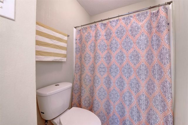 3818 E Traditions Court, Houston, TX 77082