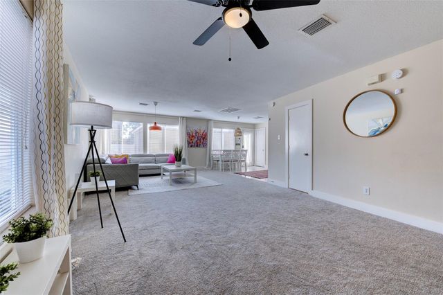 3818 E Traditions Court, Houston, TX 77082