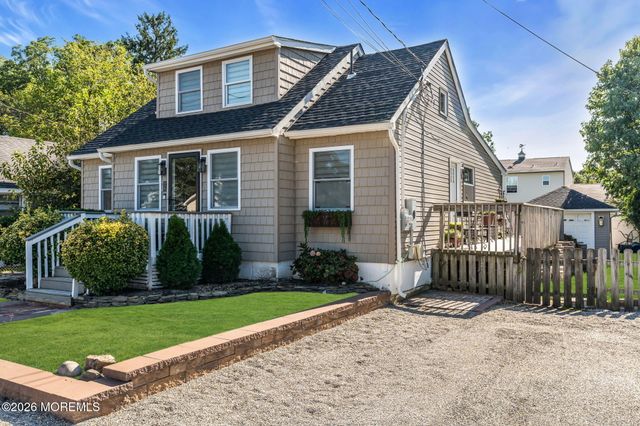 92 Pinehurst Road, Brick, NJ 08723