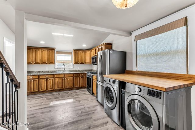 92 Pinehurst Road, Brick, NJ 08723