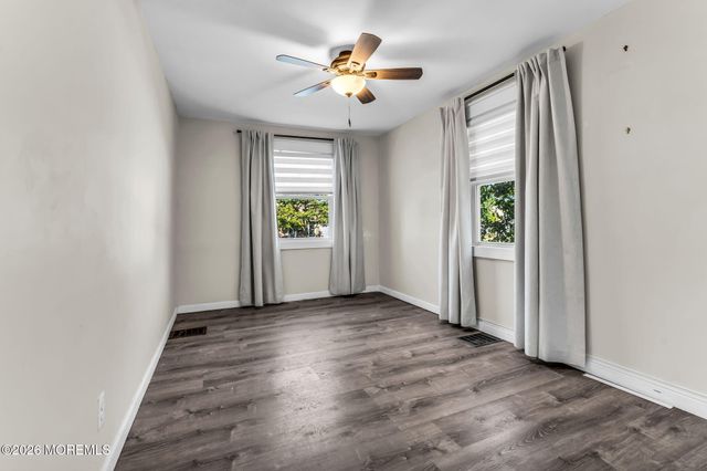 92 Pinehurst Road, Brick, NJ 08723