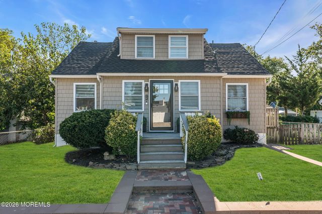 92 Pinehurst Road, Brick, NJ 08723