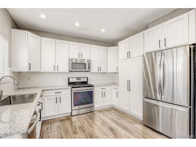 192 Peabody St, Castle Rock, CO 80104