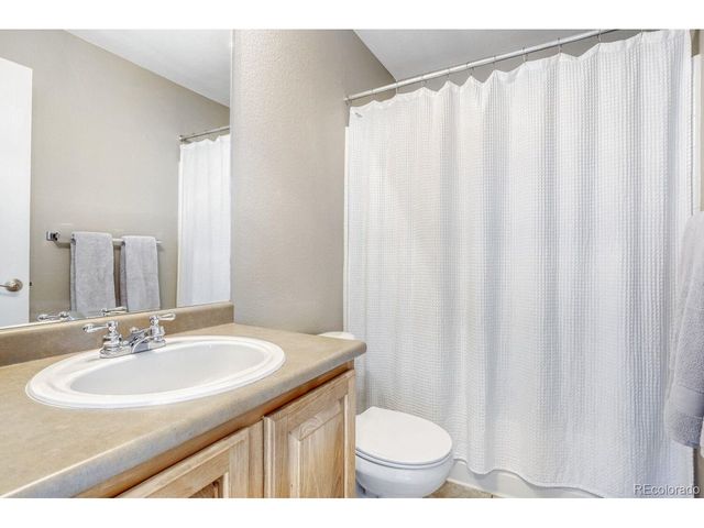 192 Peabody St, Castle Rock, CO 80104