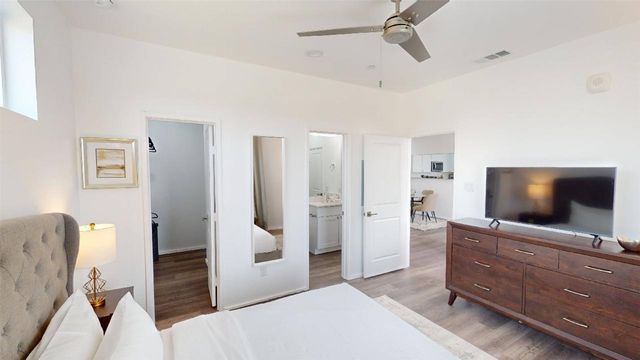 3235 Dallas Street 2307, Dallas, TX 75210