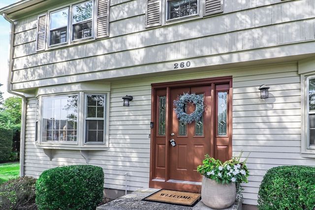 260 Dutchess St, Springfield, MA 01129
