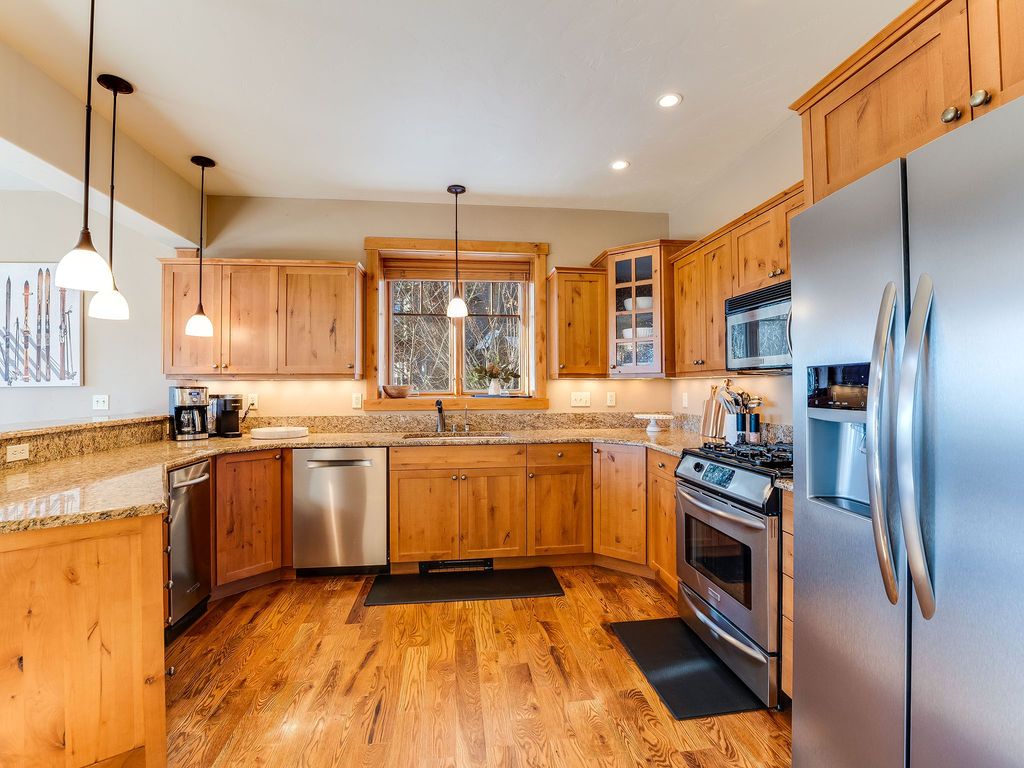 398 Moose Run Drive, Whitefish, MT 59937 photo 11