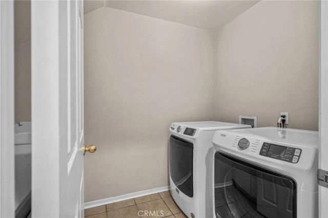 15446 Buchanan, Fontana, CA 92336